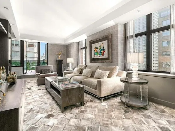 188 E 70th St #10BC, New York, NY 10021