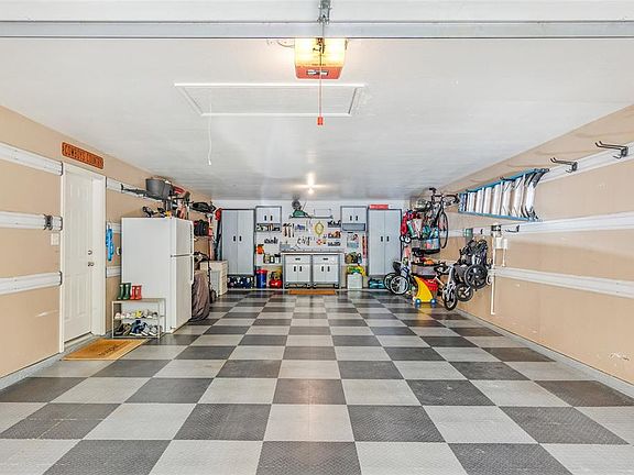 4th image of 4633 Morningstar Dr