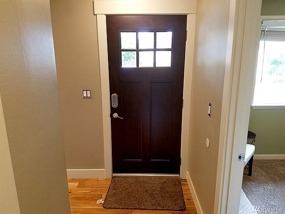 2nd image of 12816 18th Ave E