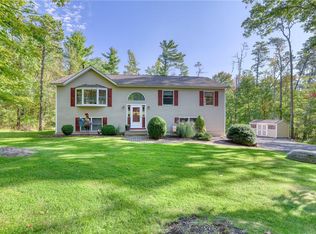 44 Kimberly Ct, Bloomingburg, NY 12721