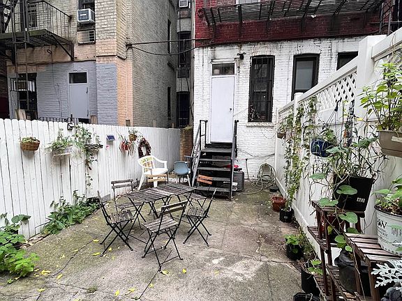 2nd image of 513 E 81st St APT 1RE