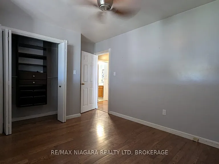 624 Bunting Rd — Photo 7