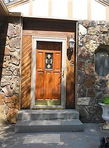 3rd image of 302 Vista Dr