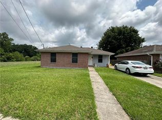 3000 Farmsite Rd, Violet, LA 70092