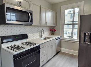143 W 33rd St FLOOR 2, Bayonne, NJ 07002