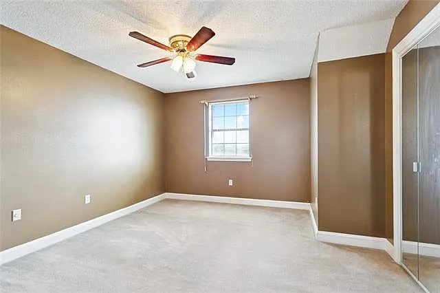 277 Moonraker Dr — Photo 13