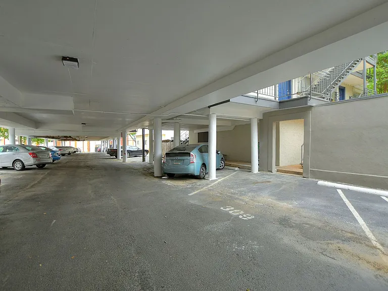 Sandpiper Apartments — Photo 53