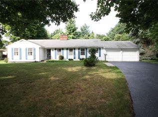 152 Nob Hl, Rochester, NY 14617