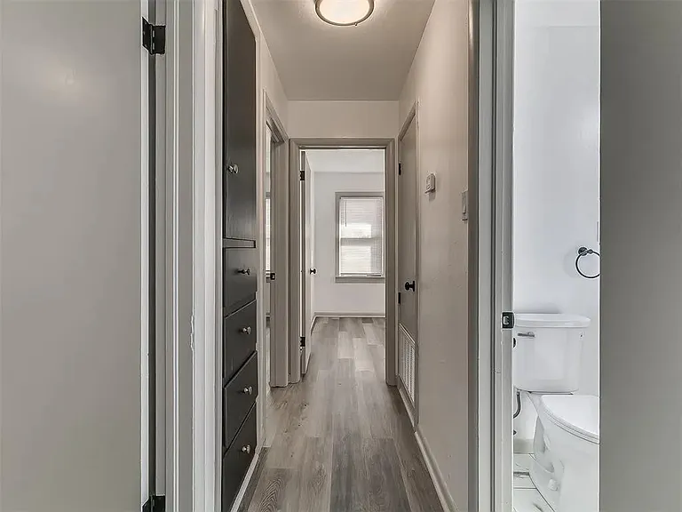 3345 NE 13th St — Photo 12