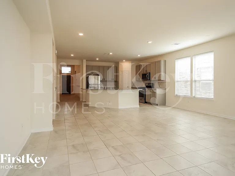 22211 Davenport Downs Ln — Photo 4