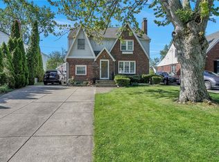 47 Neumann Pkwy, Buffalo, NY 14223