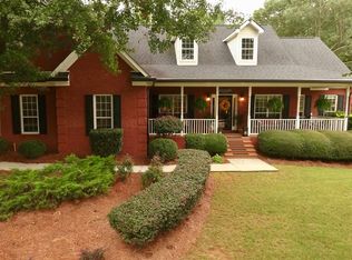 143 Highland Park Dr, McDonough, GA 30252