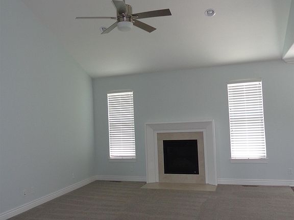 2nd image of 4127 Covenant Dr
