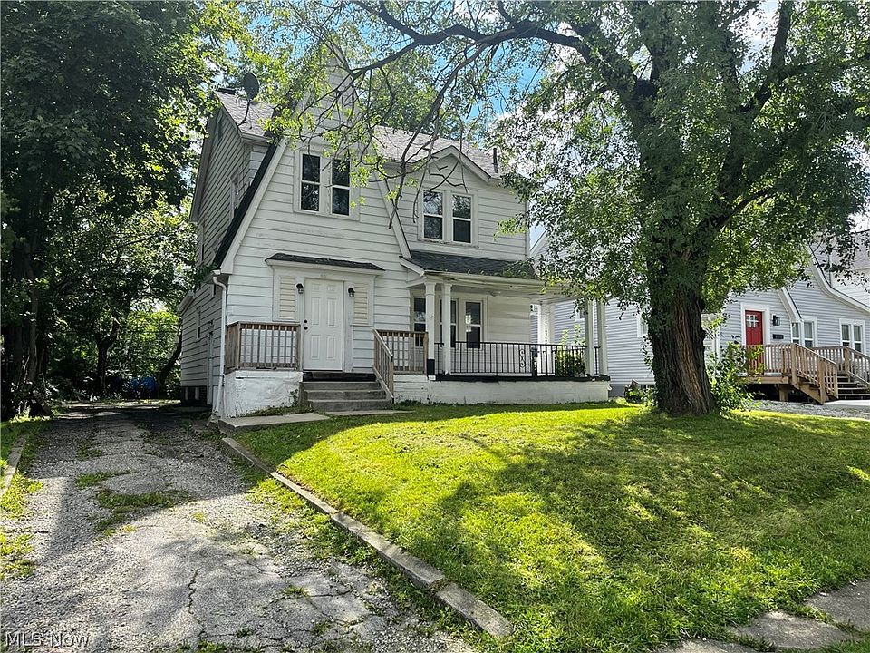 1st image of 681 Moreley Ave
