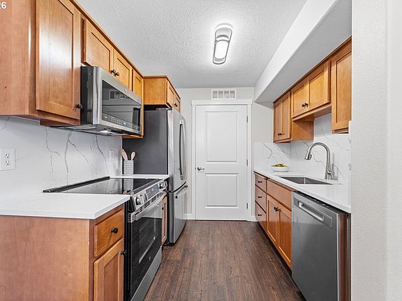 5th image of 11215 SE Causey Cir