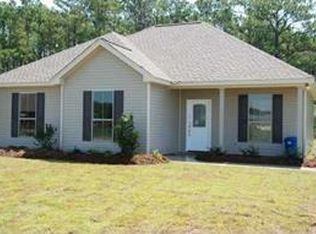 41621 Snowball Cir, Ponchatoula, LA 70454