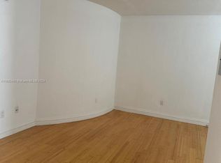 6930 Rue Vendome #11, Miami Beach, FL 33141