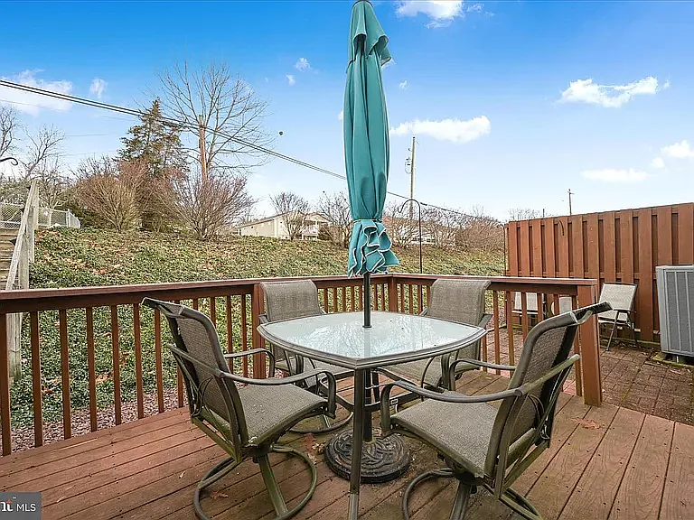 103 Lantern Green Way #103 — Photo 23