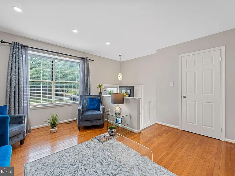 15226 Wentwood Ln — Photo 6