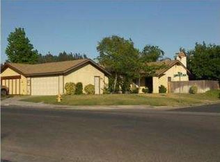 29561 Mira Loma Dr, Temecula, CA 92592