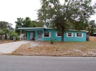 240 W Grossenbacher Dr, Apopka, FL 32712