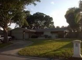 1446 Harbor Hills Dr, Largo, FL 33770