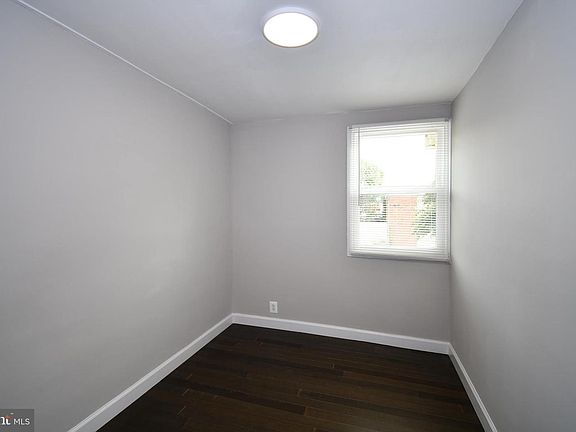 4th image of 4023 Hollins Ferry Rd