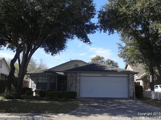 2nd image of 13834 LAUREL HOLLOW