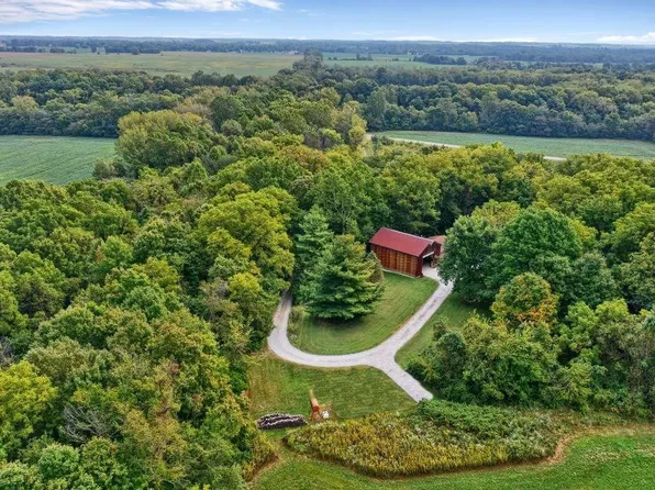 7962 E State Road 236, North Salem, IN 46165