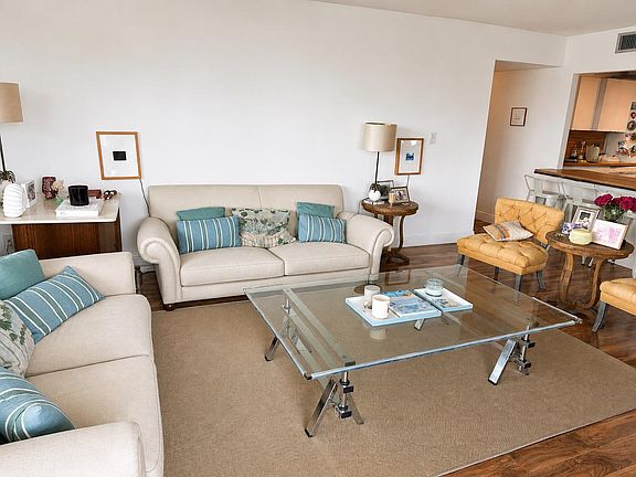 2nd image of 150 Ocean Lane Dr APT 5A