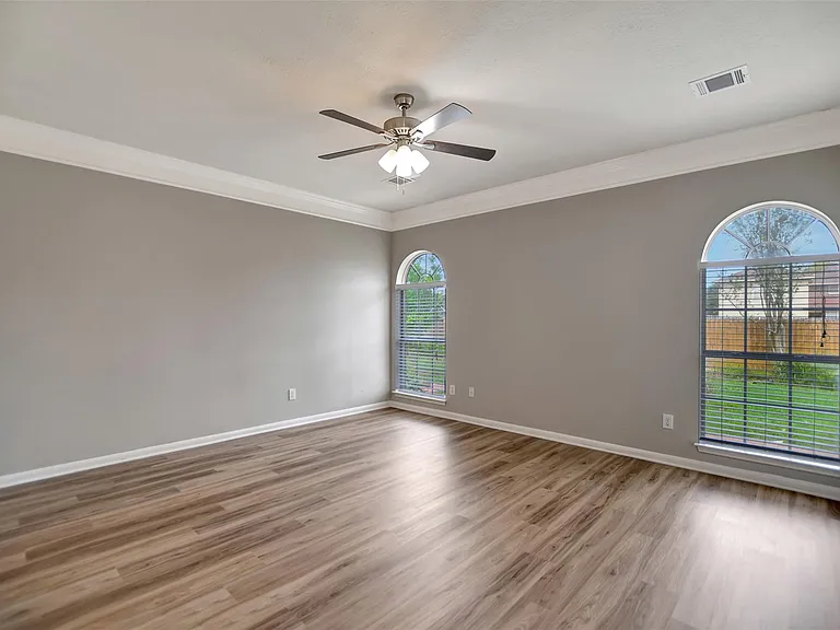 1709 Orlando St — Photo 22