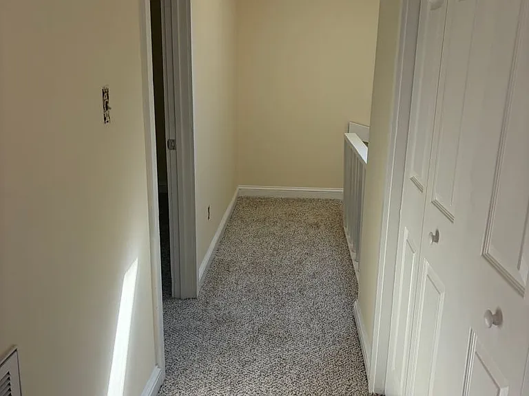 Remodeled Nw Raleigh Townhome Off Leesville Road — Photo 6