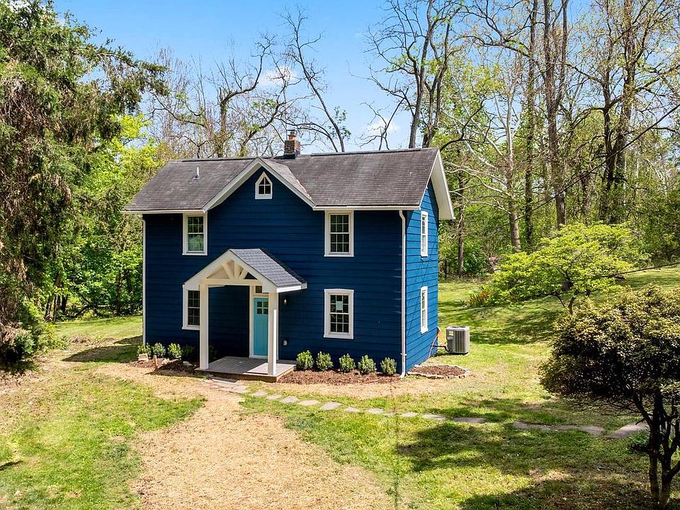 1st image of 521 Brightfield Rd