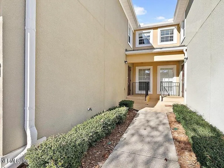 6607 White Blossom Ct #11D — Photo 2