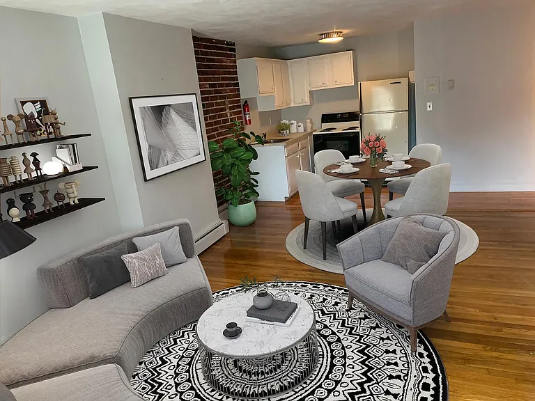130 Emerson St #40 — Photo 1