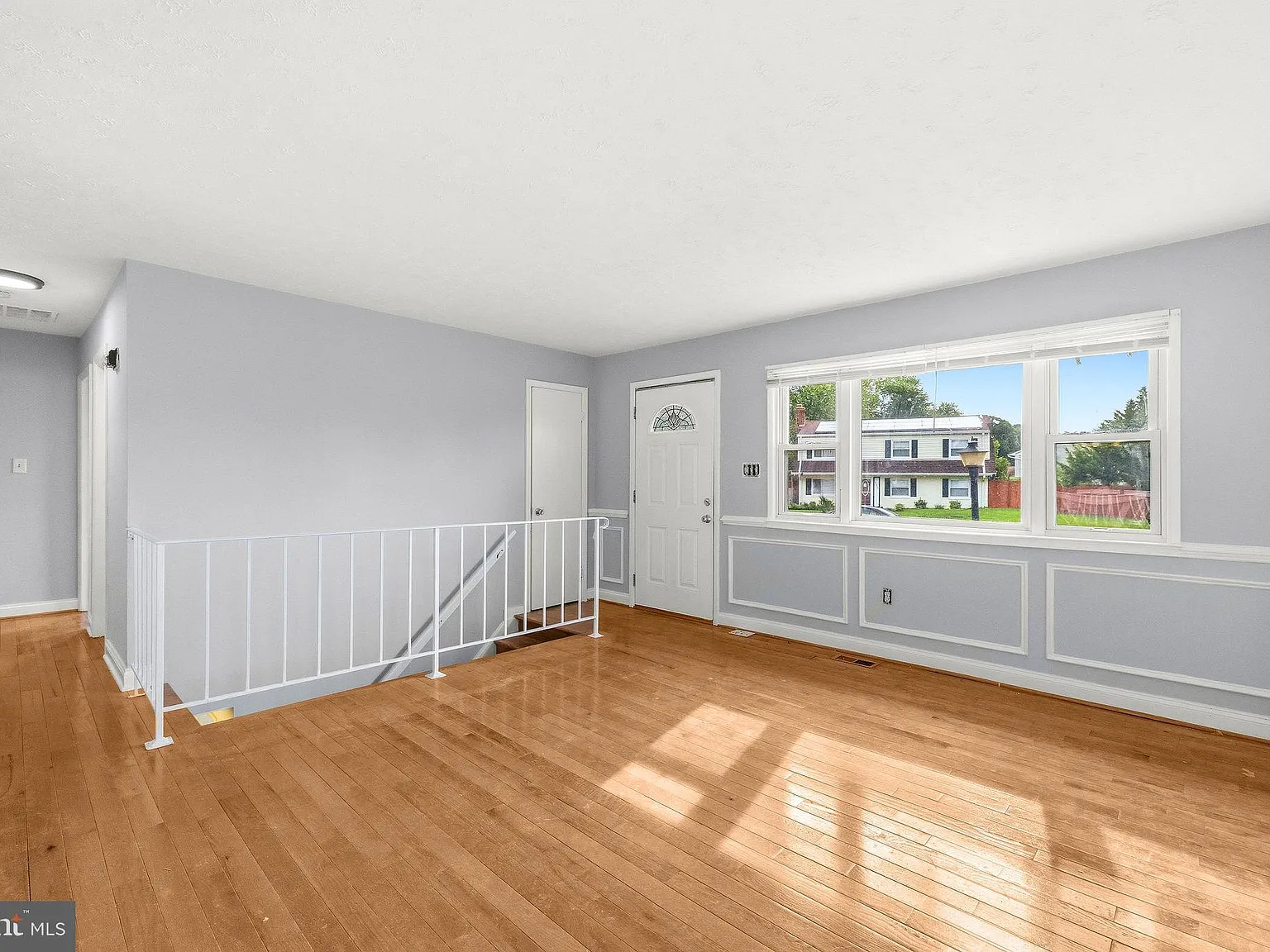 4 bed, 2.0 bath, 1711 sqft, $2,700 — Photo 4