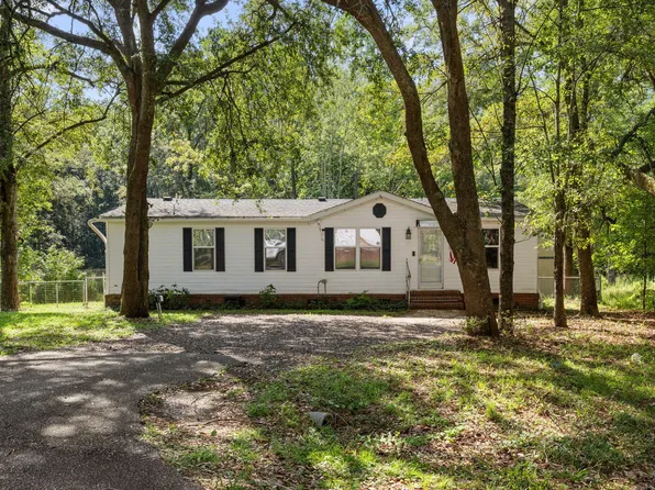 112 Dunmeyer Loop Rd, Summerville, SC 29485
