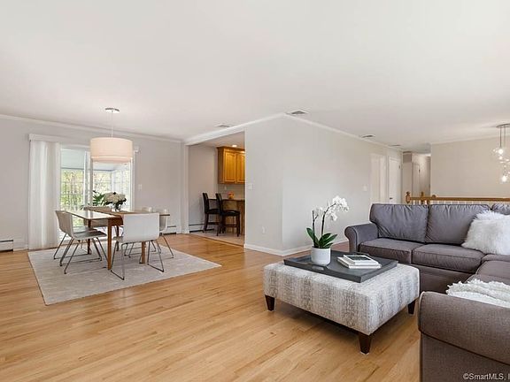 Living room / Dining room with open living space