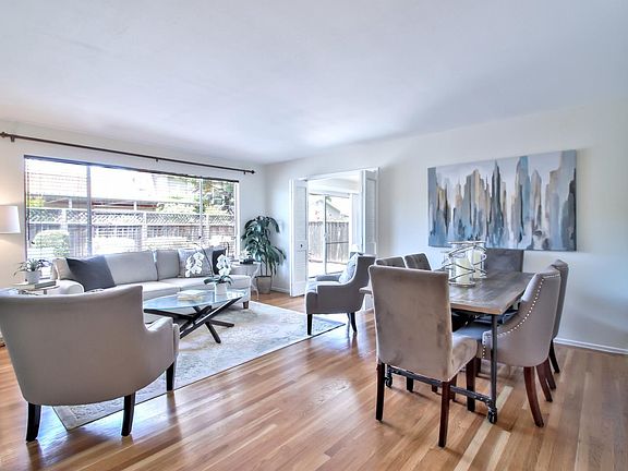 5th image of 4971 Moorpark Ave