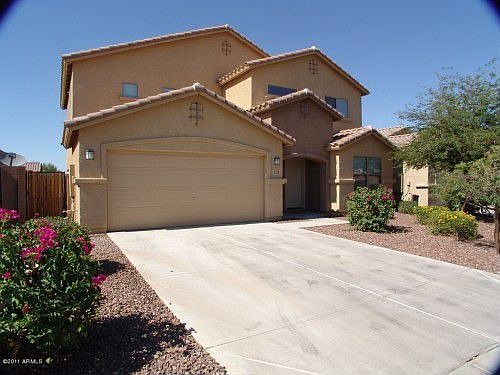 3rd image of 2220 W San Tan Hills Dr
