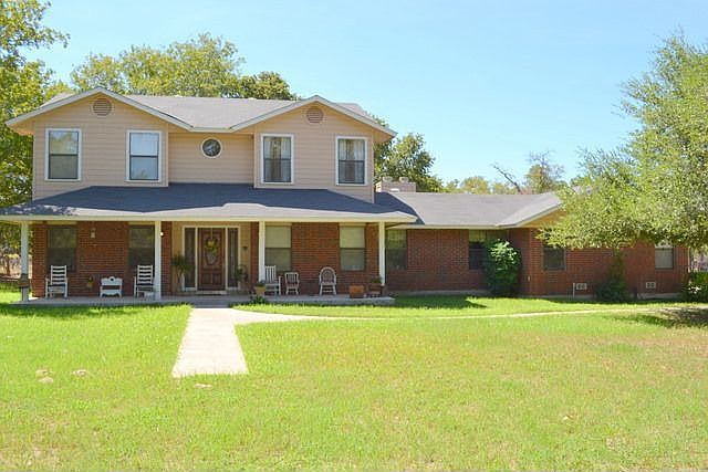 1st image of 221 Eagle Creek Ranch Blvd