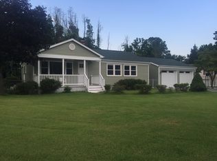 40160 Beach Dr, Mechanicsville, MD 20659