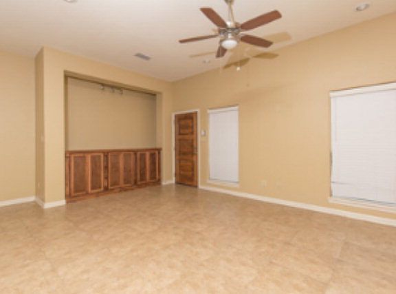 5th image of 2805 Mimosa St APT 6