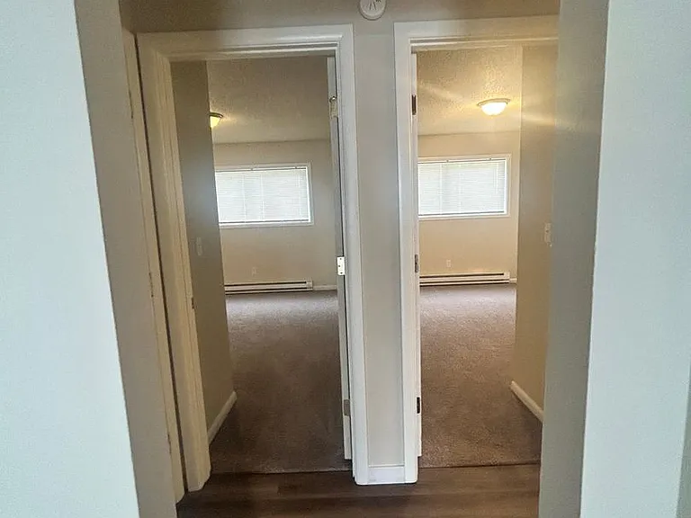1806 E Fourth Plain Blvd — Photo 16