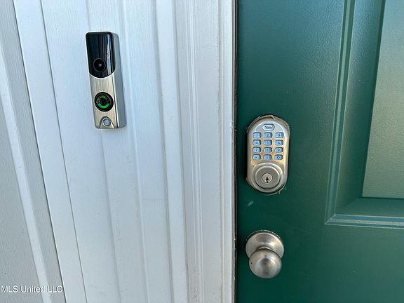 5th image of 8017 Westwood Cir #64