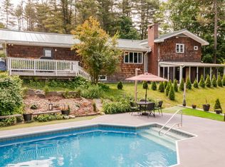 95 Locksley Rd, Auburn, ME 04210