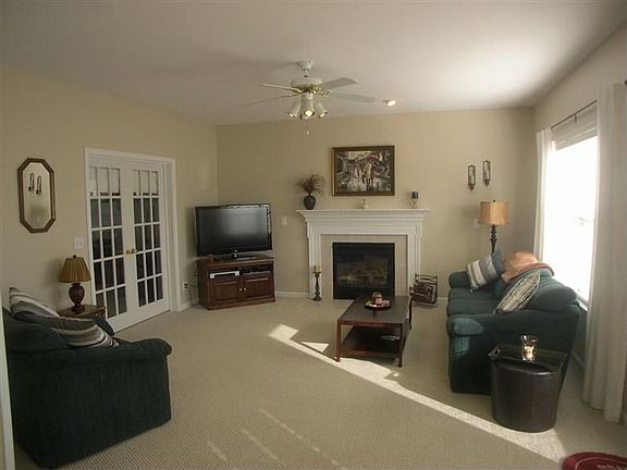 4th image of 1717 Savannah Lakes Dr