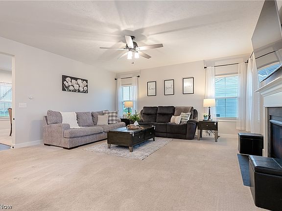 5th image of 3349 Stoneleigh Rd