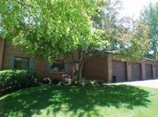 5357 Newport Dr, Lisle, IL