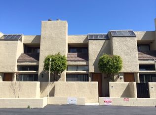 984 W Riverside Dr UNIT 3, Burbank, CA 91506